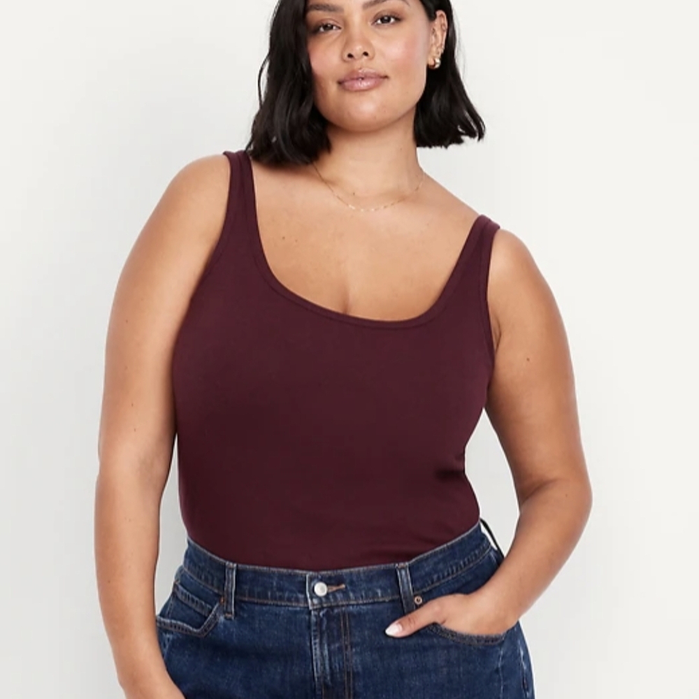 Old Navy Women's Dark Burgundy Tank Top